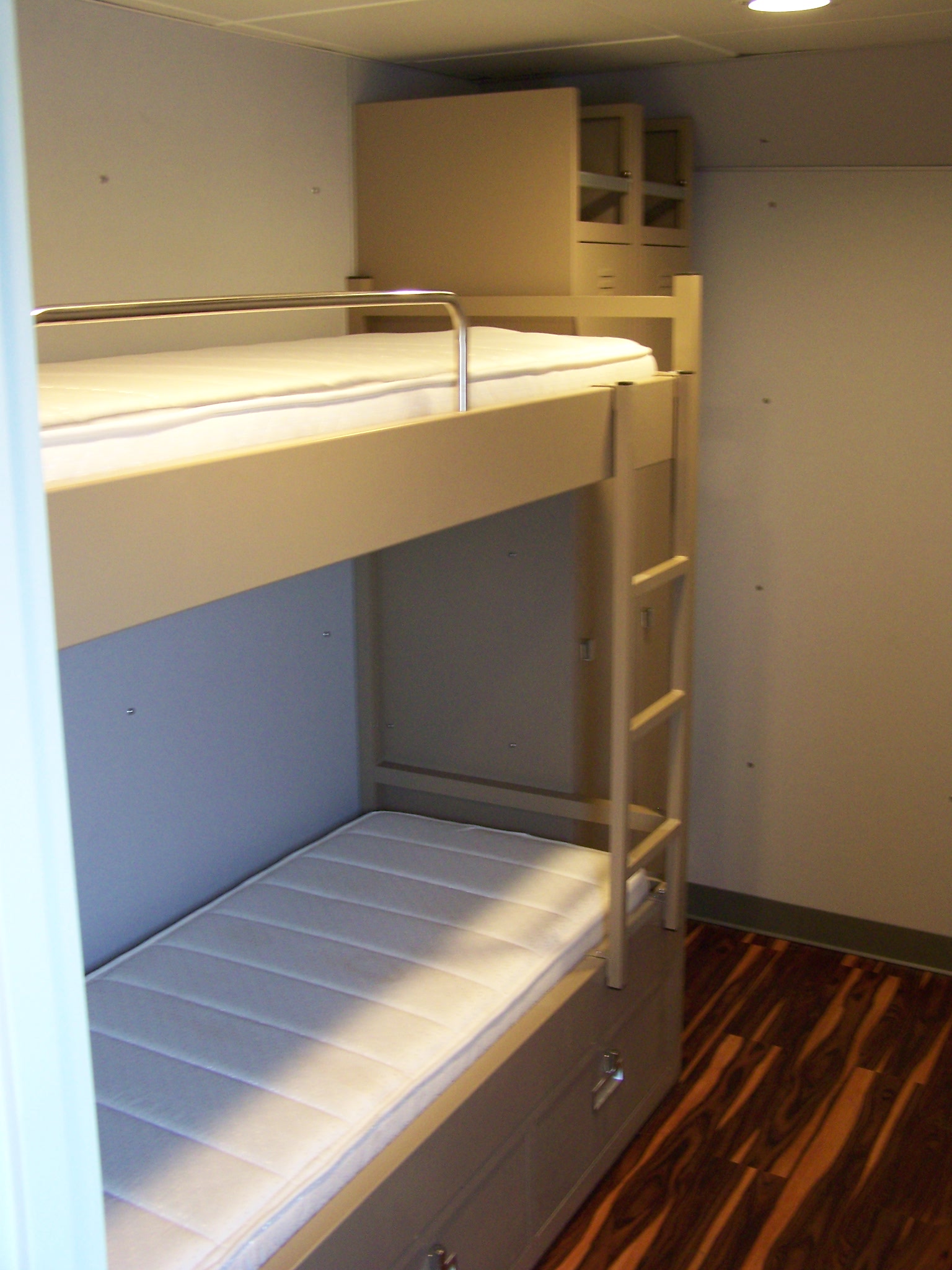 RV Trident Bunkroom 